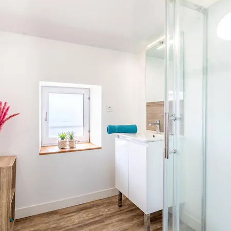 Milena - - Puy Dufou - Grande Capacite Дом отдыха