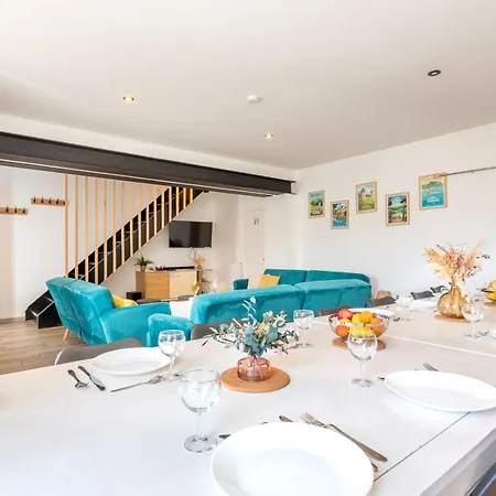 Vakantiehuis Milena - - Puy Dufou - Grande Capacite *