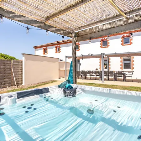 Milena - - Puy Dufou - Grande Capacite Vakantiehuis *